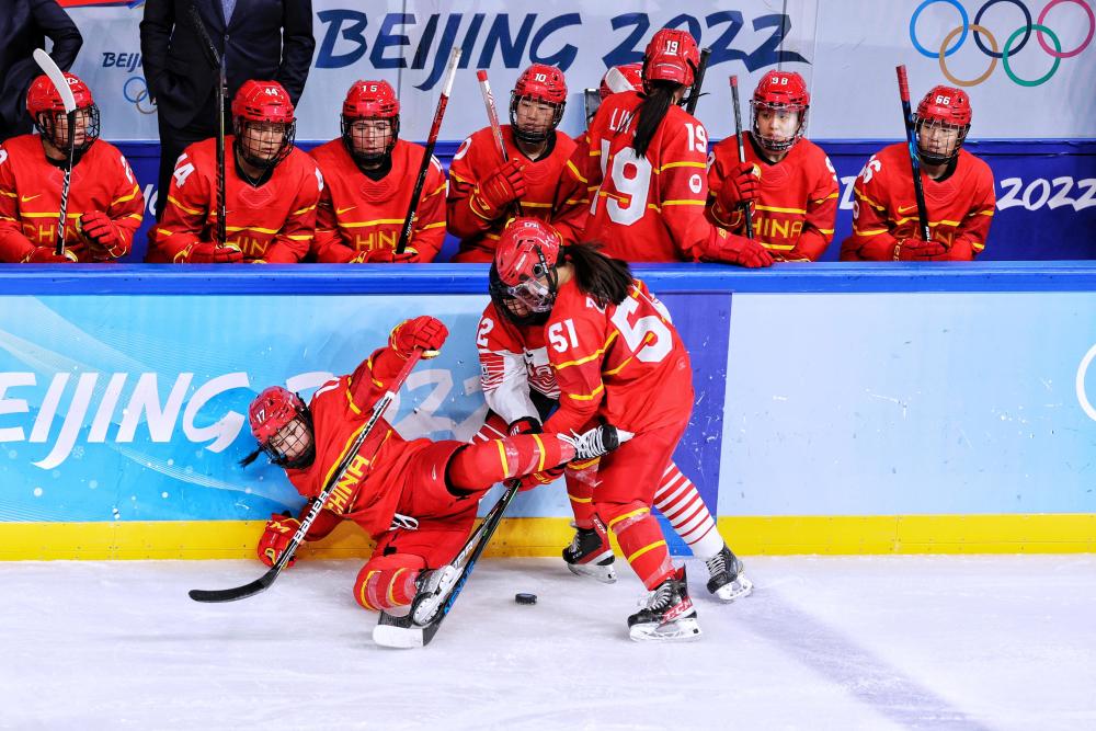 包含最新战报:冰球豪取连胜,冠军在望的词条 包含最新战报:冰球豪取连胜,冠军在望的词条