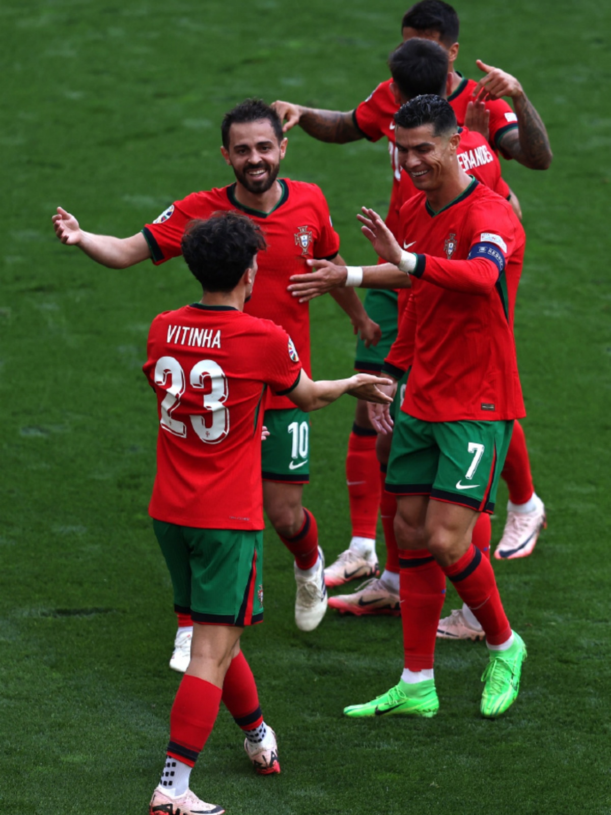 葡萄牙险胜美国，布鲁诺统治全场