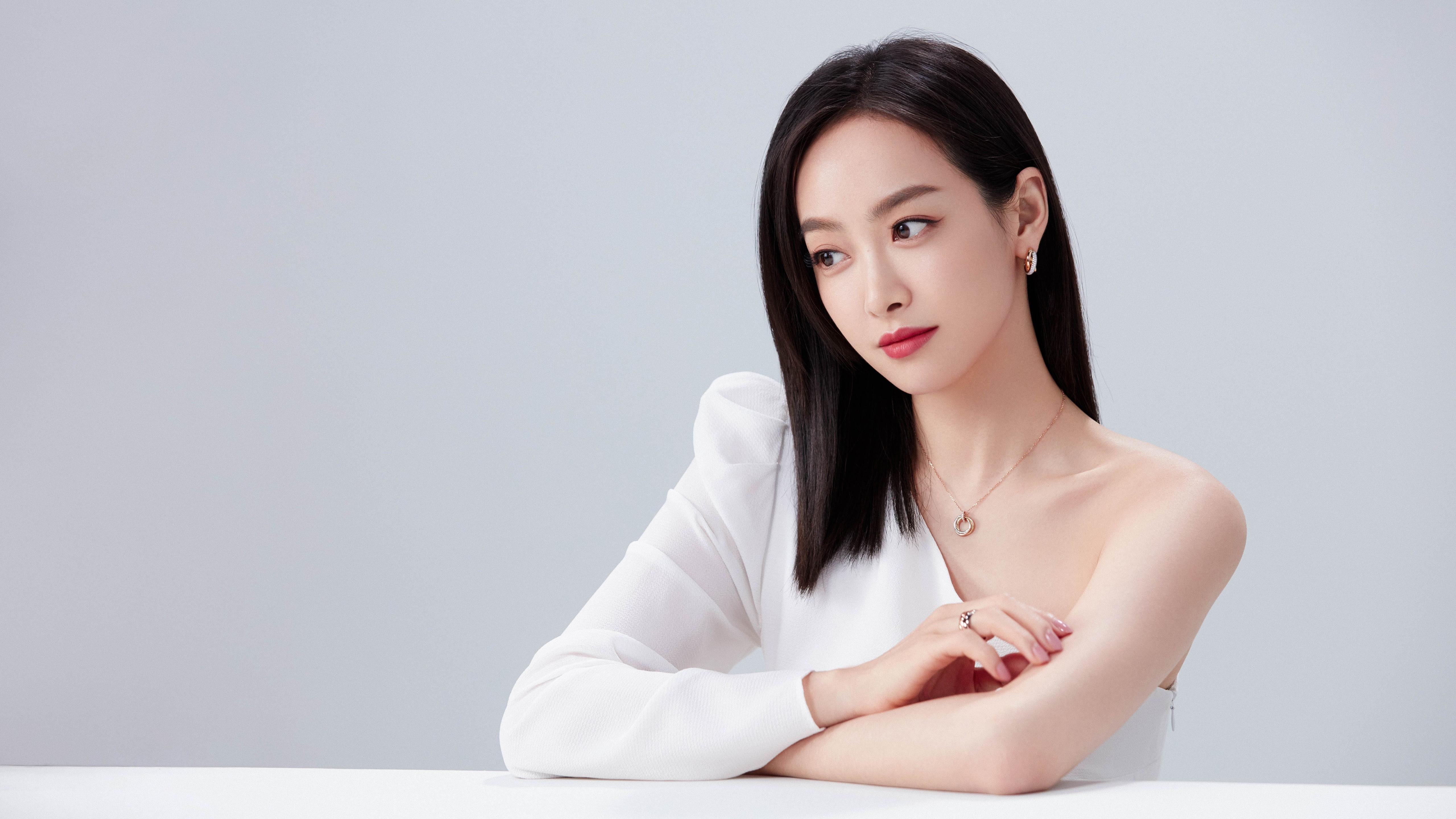 跨界体育史诗，上海队加时鏖战擒火箭，恩比德F1赛道逆袭夺年度王座