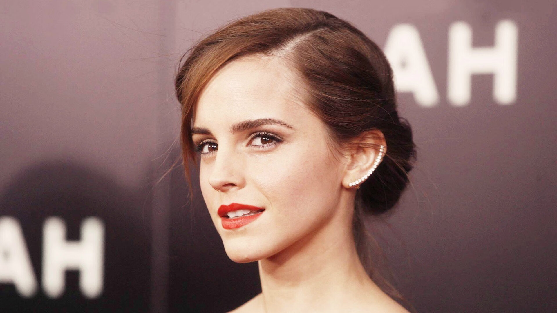 一剑封喉！孔德在泥泞中刺出哥伦比亚的胜利之光