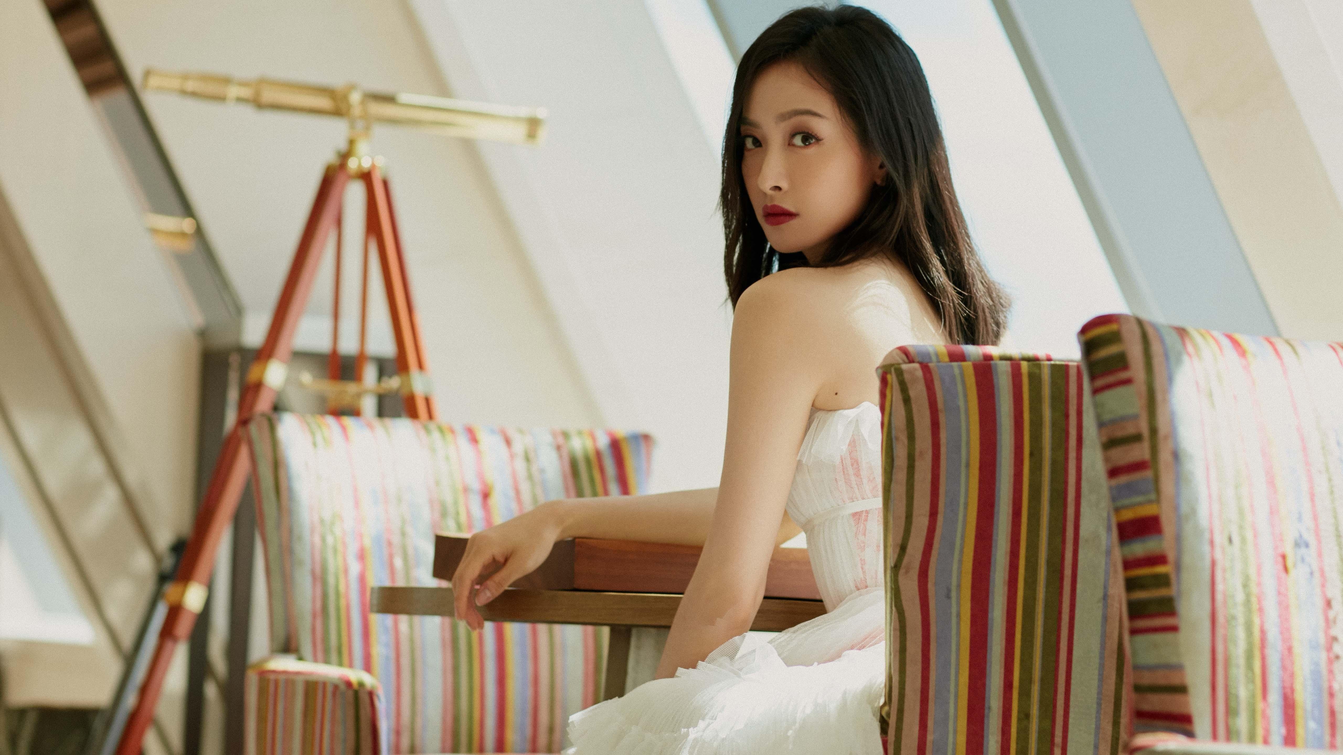 静默轰鸣，当活塞突围团队牢笼，切特刺穿胜负薄暮